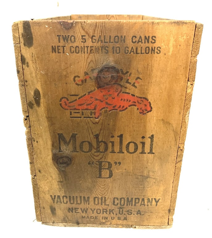 Gargoyle Mobiloil "B" wood crate: for (2) 5 gallon cans; has wear as shown