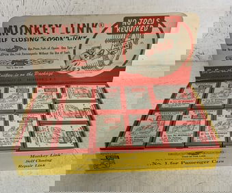 full Monkey Link countertop display box