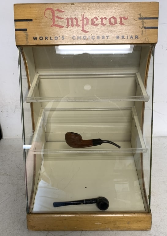 Emperor Briar Pipe display with 2 pipes (1 of 6)