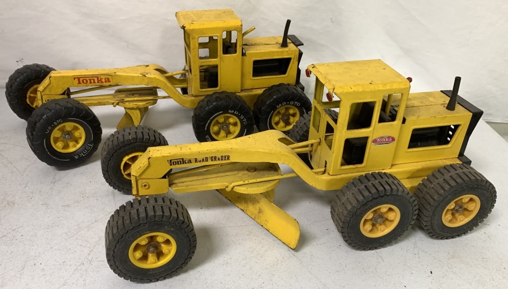 2 Tonka Road Graders (1 of 8)