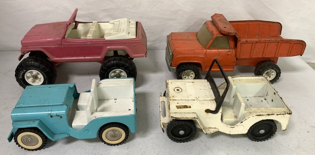 4 Tonka Vehicles (1 of 14)