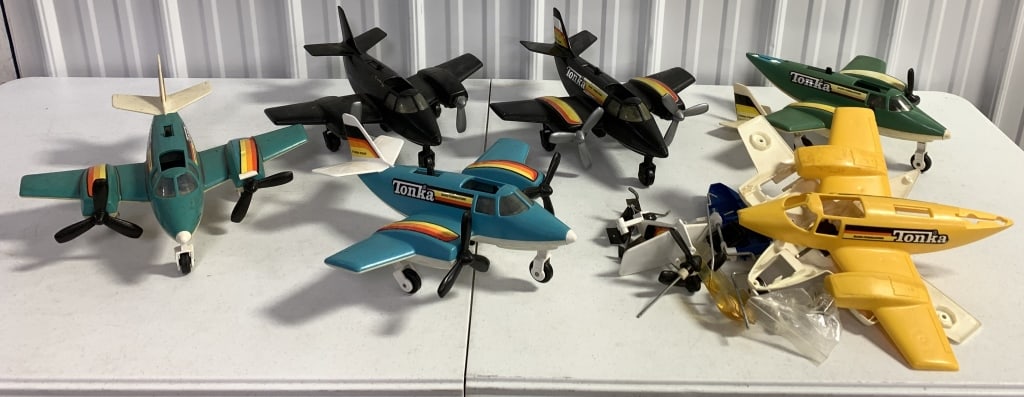 6 Tonka Hand Commander Twin Prop Airplanes (1 of 6)