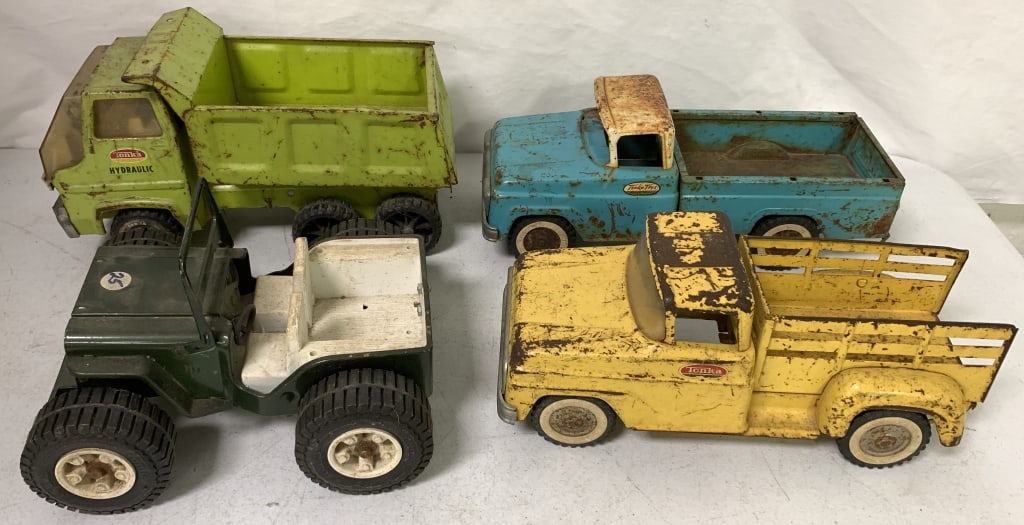 4 Tonka Vehicles (1 of 13)