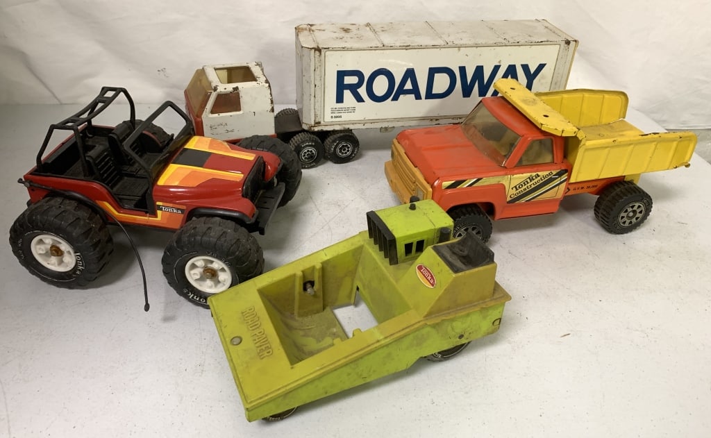 4 Tonka Vehicles (1 of 15)