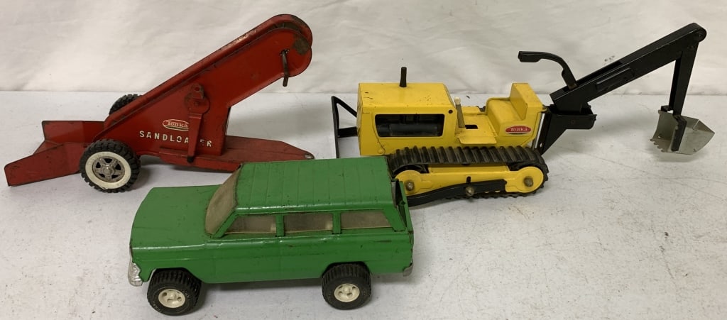 Tonka Dozer/Back Hoe; Sand Loader & Jeep: have scratches, paint loss and rust; decal and sticker loss