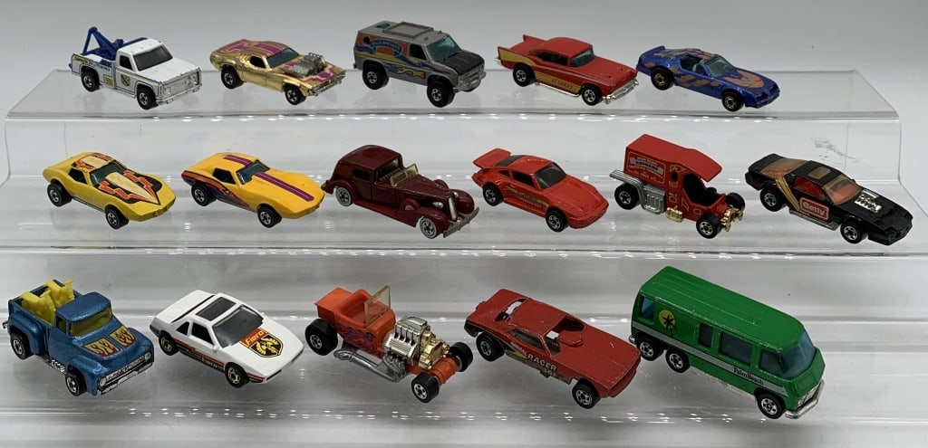 16 Hot Wheels Cars: Malaysia, Hong Kong, some have wear, scratches