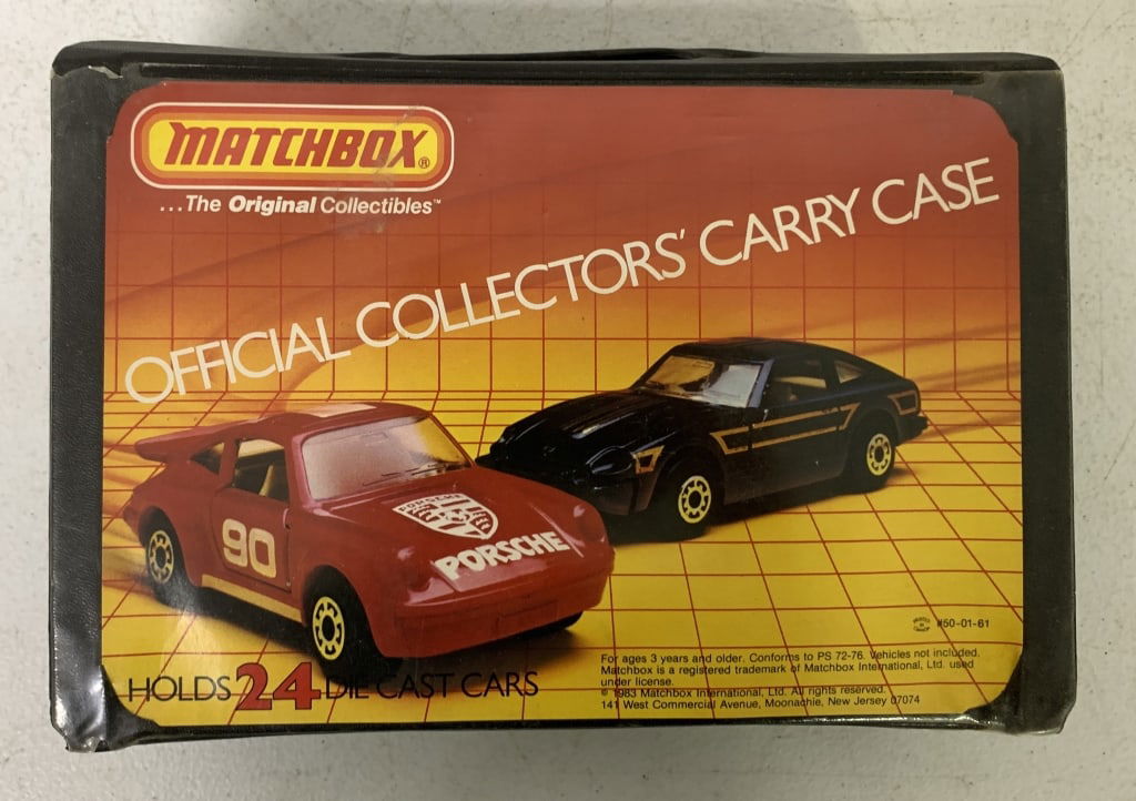 20+ pcs- Matchbox cars, others, Vinyl Case (1 of 3)