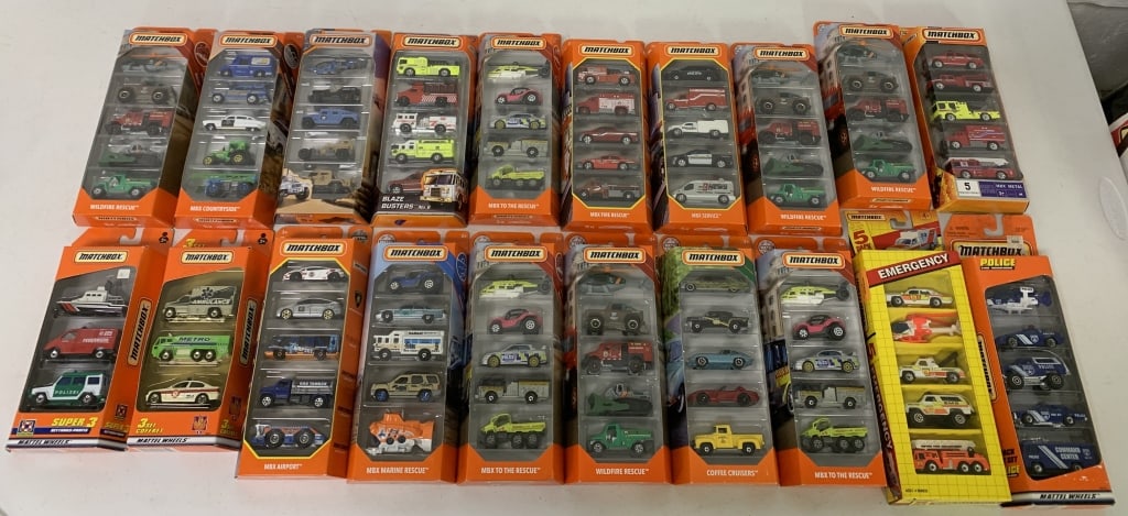 20 pcs- Matchbox 5 Pack Sets & two 3 Pack Set (1 of 4)