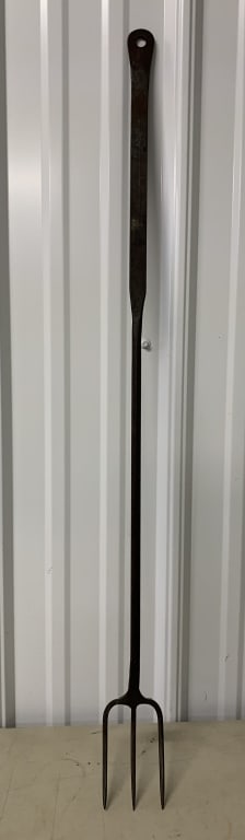 large hand forged fork (1 of 2)