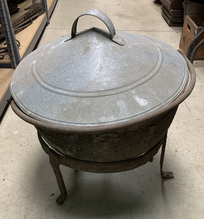3 footed cast iron pot w /3 leg cast iron stand (1 of 5)