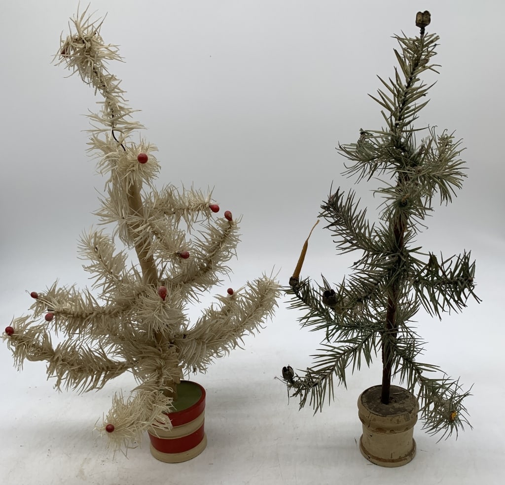 2 Christmas feather trees (1 of 3)