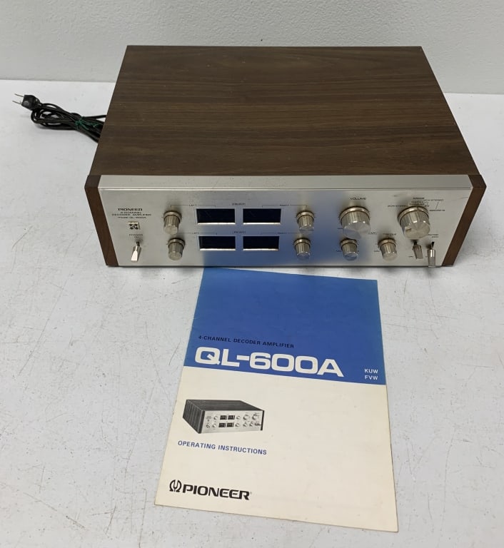 Pioneer QL-600A 4-Channel Decoder Amplifier (1 of 7)