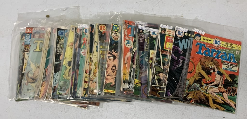 30+ DC Comics from the 1970's (1 of 5)