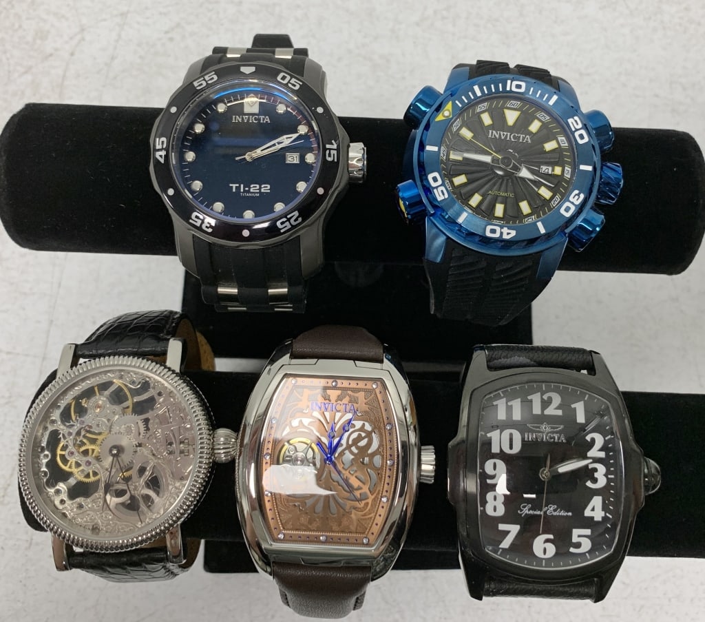 5 Invicta men's watches: some show wear; Watch purchases that require shipping must be paid by Wire or Check, no Credit Card