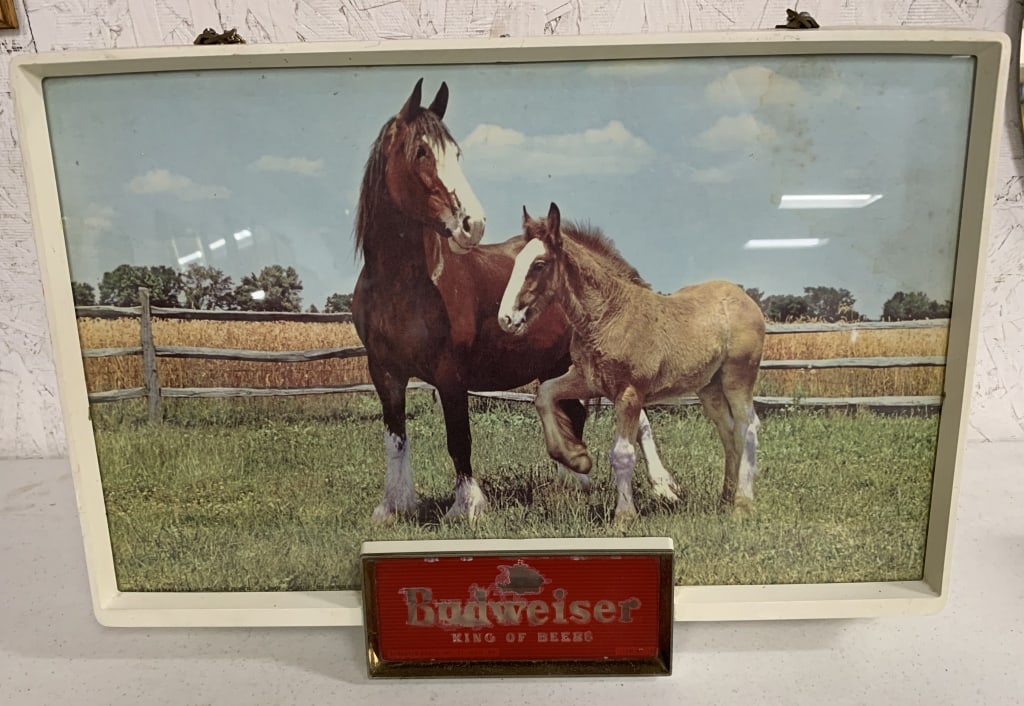 Budweiser lighted beer sign (1 of 5)