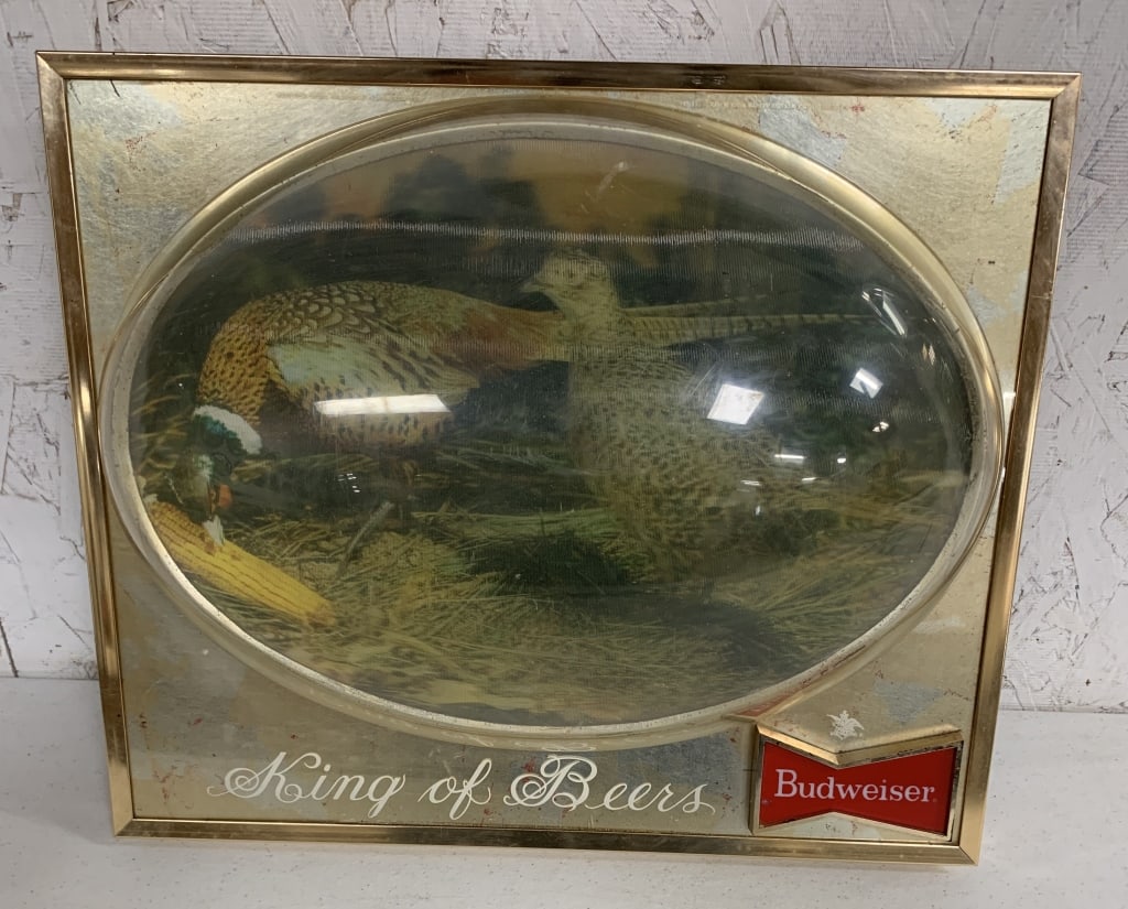 Budweiser King of Beers lighted beer sign (1 of 3)