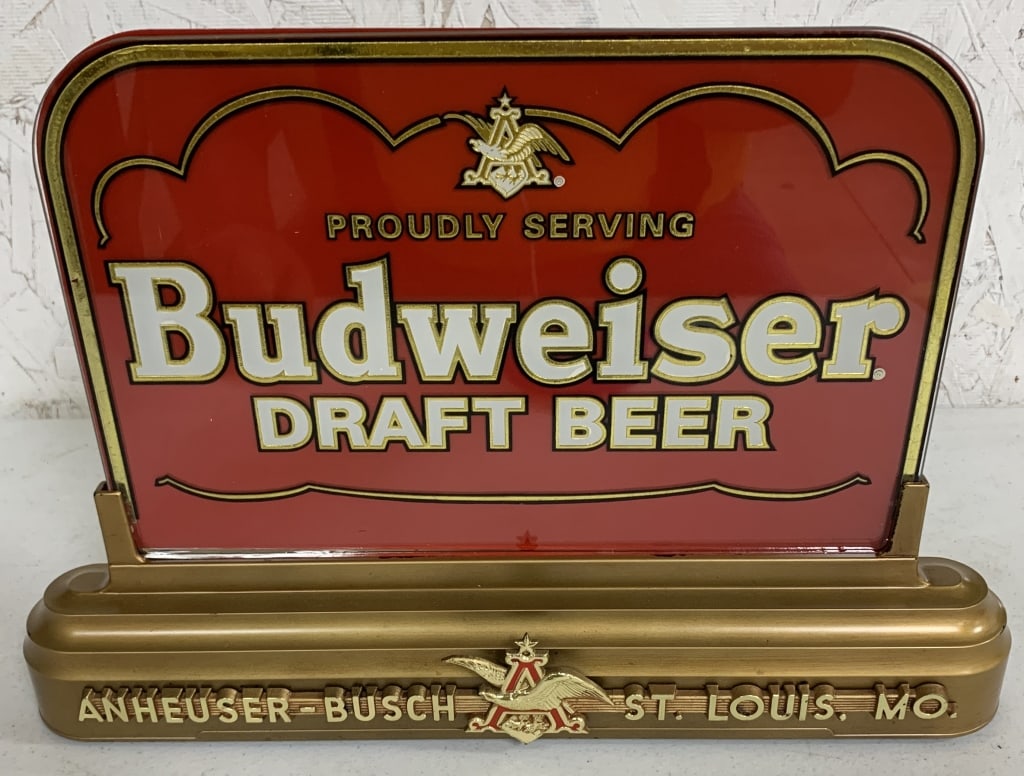Budweiser Draft Beer lighted sign (1 of 2)