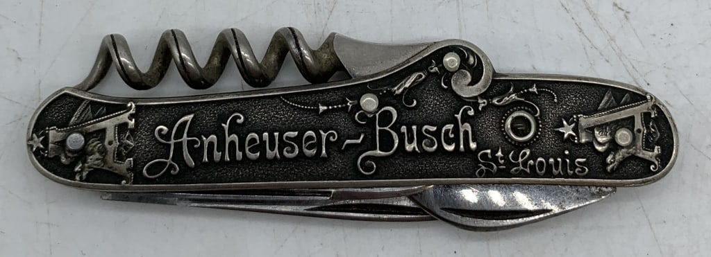 Anheuser-Busch pocket knife (1 of 4)