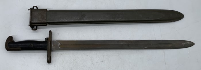PAL Bayonet w/ Scabbard