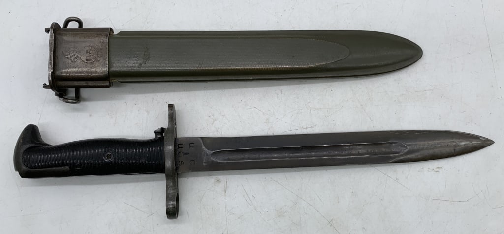 UC US Bayonet w/ Scabbard (1 of 4)