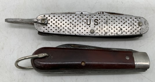 lot of 2 Pocketknives- one marked US