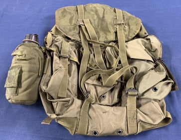 US Military Back Pack w/ Canteen