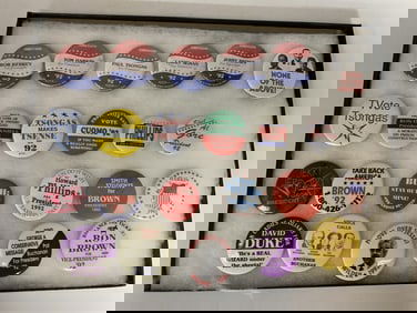 1992 Presidential Hopefuls 23 Button Collection.