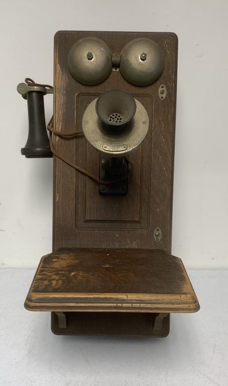 Western Electric wall mount telephone (1 of 4)