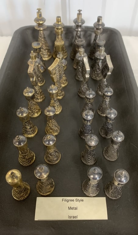 Israeli Staunton-variant metal chess set (1 of 3)