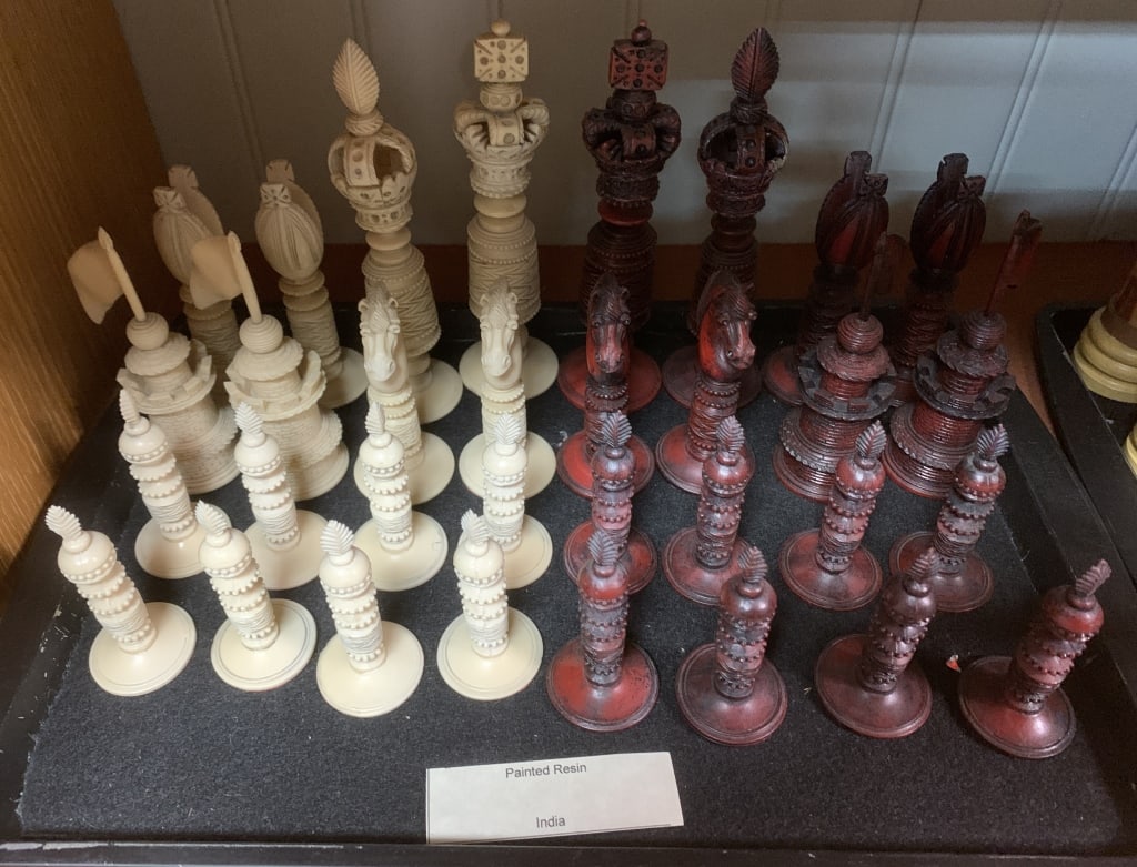 Lund-style resin chess set (1 of 3)