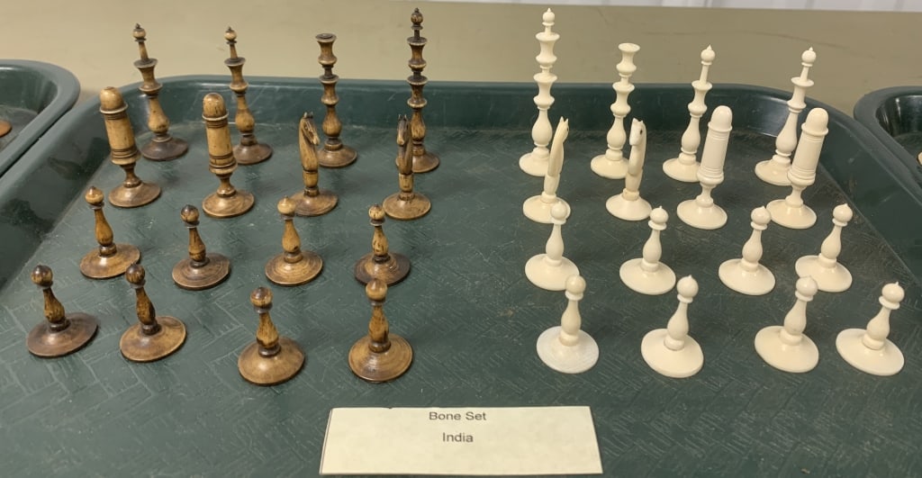 German antique bone chess set: bone- Germany