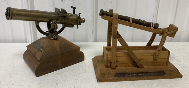 Gatling Gun & Spingarda A Mascolo replicas: both have some wear