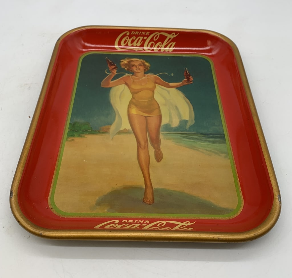 1937 Coca-Cola tray (1 of 5)