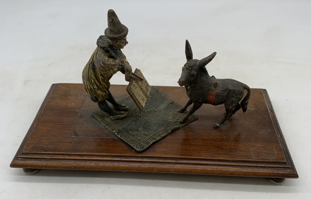 donkey & clown metal paperclip on wood base (1 of 5)