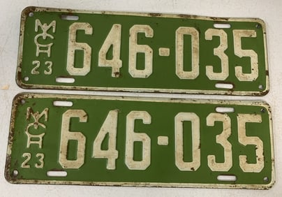 matching pair 1923 Michigan license plates