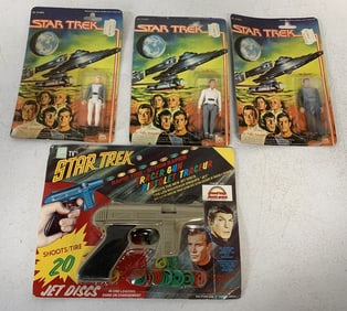 Star Trek Action figures and Tracer Gun