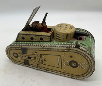 Marx wind-Up tank