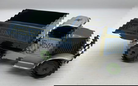 Marx 550 City Coal truck