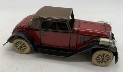 Marx Tin Wind-Up car with battery operated lights