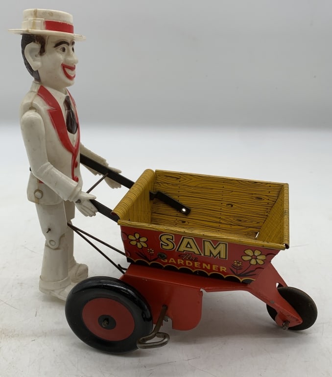 Marx Sam the Gardener (1 of 5)