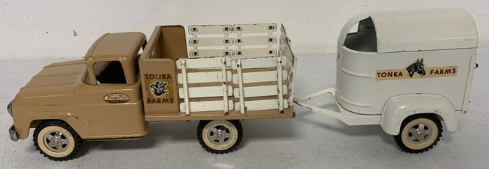 Tonka Farms Stake Truck and Horse Trailer