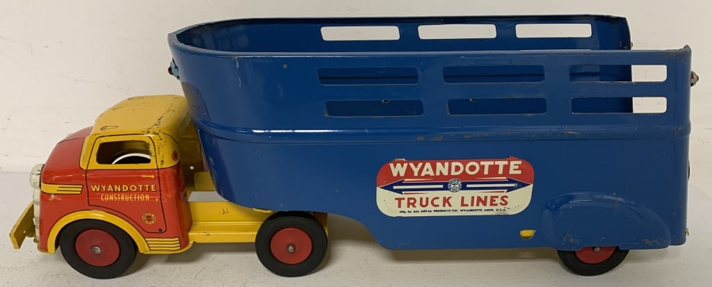 Wyandotte Truck Lines pressed steel truck: has wear with scratches and paint loss
