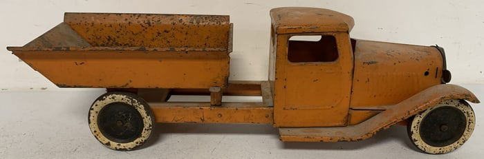 Structo pressed steel Dump Truck