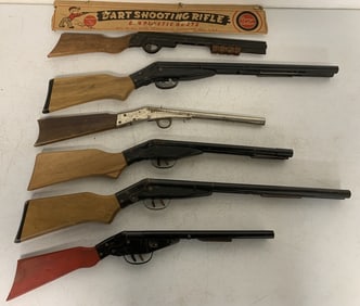 Wyandotte pop guns and dart gun w/box