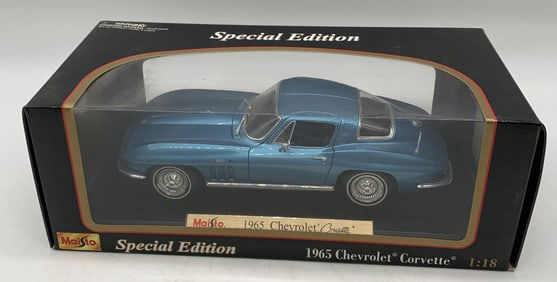 Maisto Special Edition 1965 Chevrolet Corvette