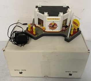 Danbury Mint Shell Service Station Clock