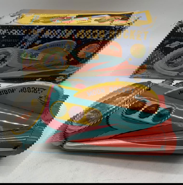 Modern Toys battery op. Moon Rocket w/box (1 of 7)