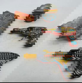 Sputnik Bank and 4 Sparkling Space Guns