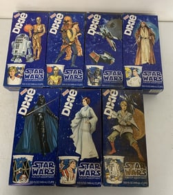 7 full boxes of Star Wars Dixie Cups