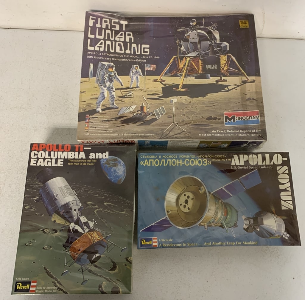 Revell and Monogram Space model kits (1 of 6)